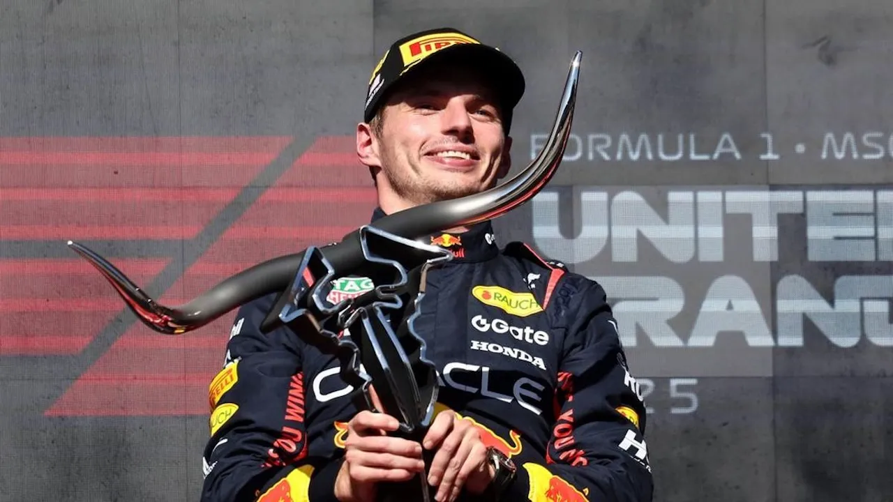 Bos Red Bull Sebut Comeback Max Verstappen sebagai Momen Bersejarah di F1
