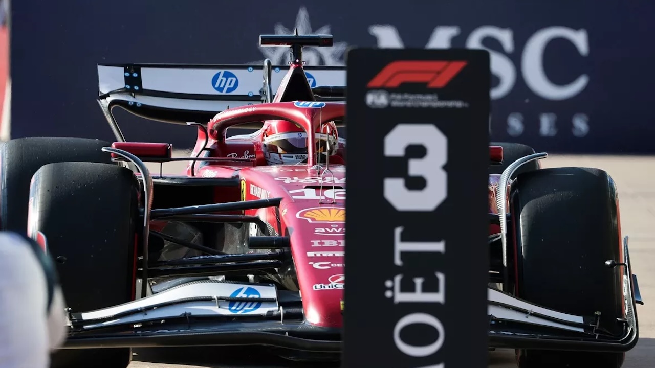 Charles Leclerc Beberkan Alasan Ferrari Pakai Strategi Agresif di GP AS