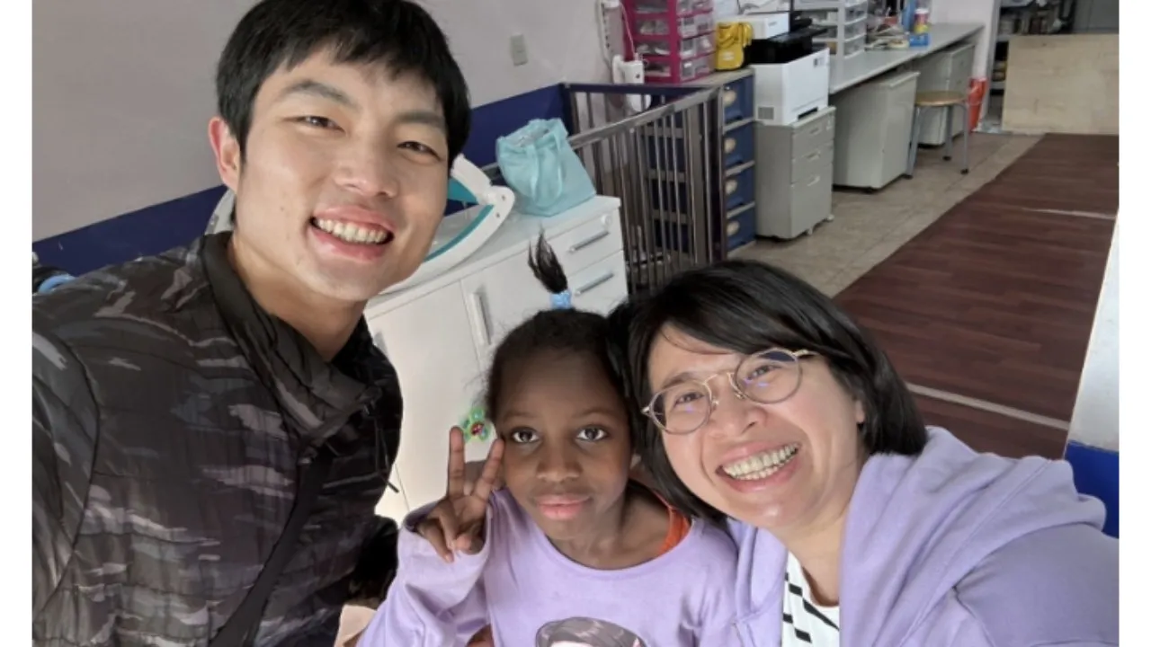 Top!! Chou Tien Chen Sumbangkan Hadiah Arctic Open Untuk Badan Amal