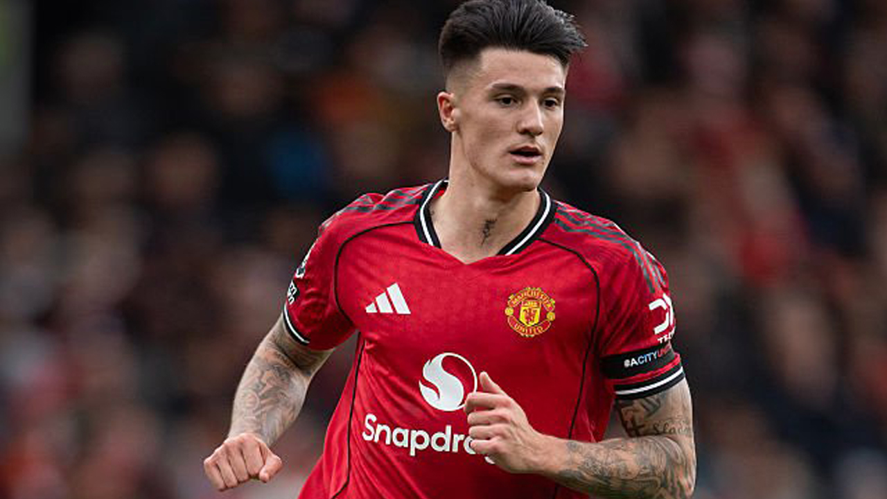 Benjamin Sesko dan Rasmus Hojlund Bisa Jadi Duet Impian MU?