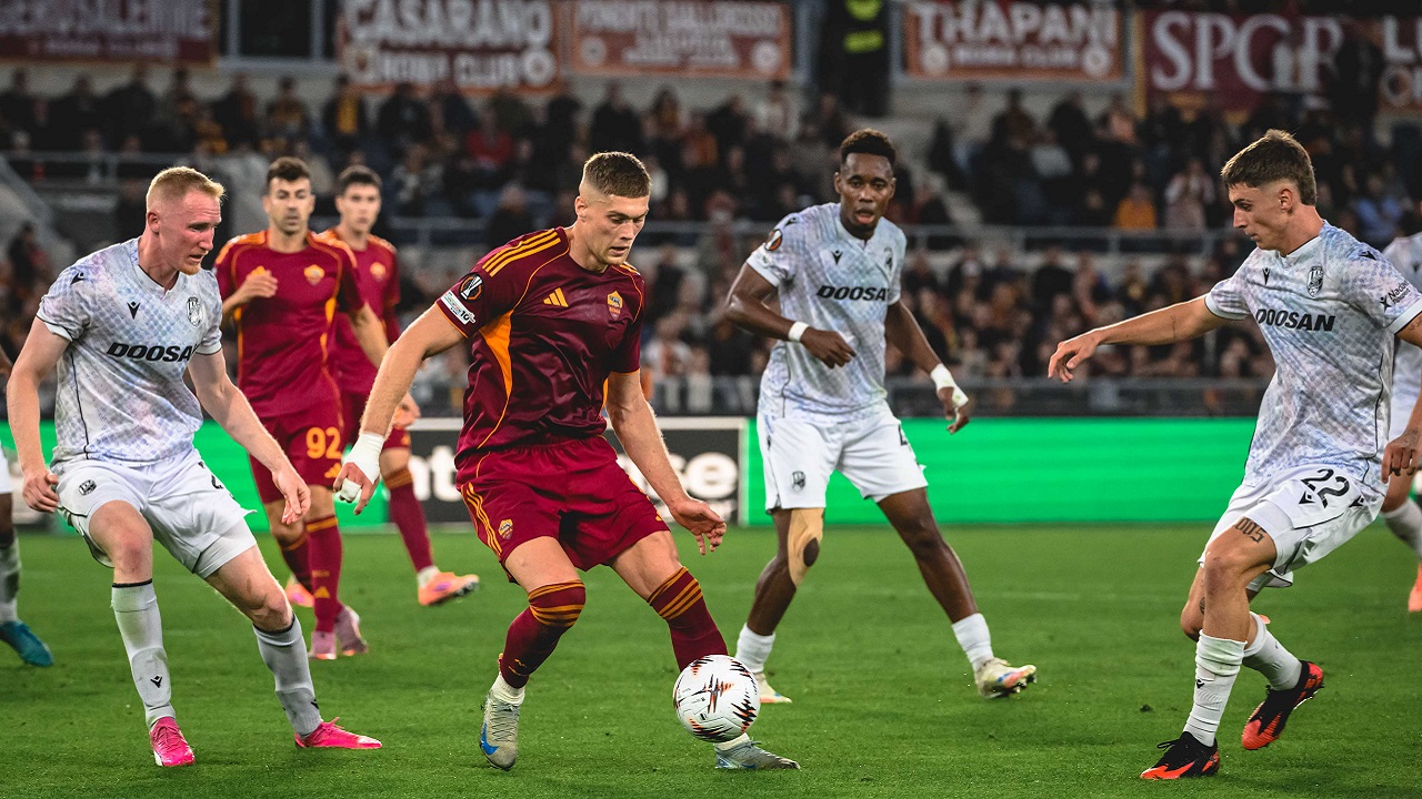 Gian Piero Gasperini Sindir Artem Dovbyk usai AS Roma Kalah dari Plzen