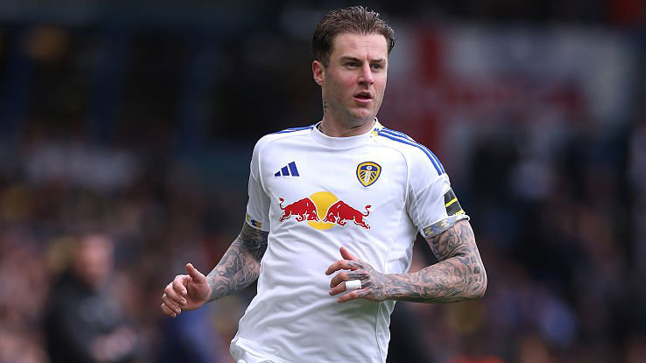 Joe Rodon Hepi Leeds Berhasil Kembali ke Jalur Kemenangan