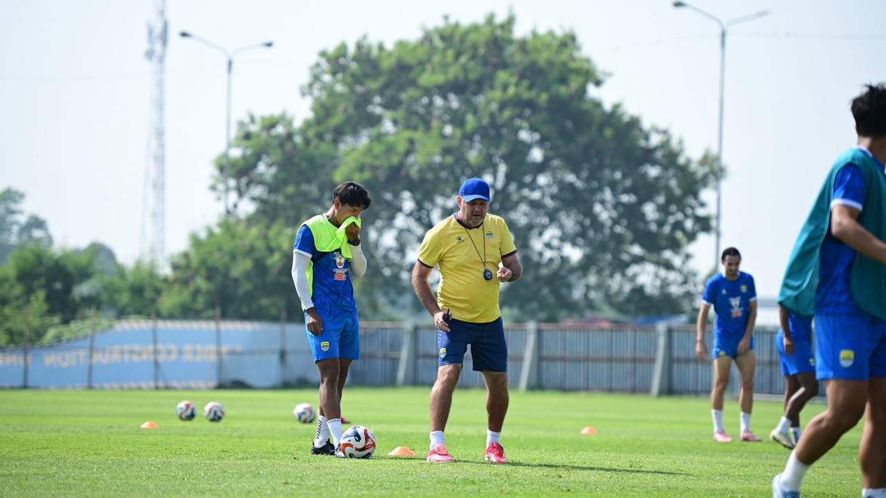 Jufriyanto Mulai Alihkan Fokus Isi Peran Staf Pelatih di Persib