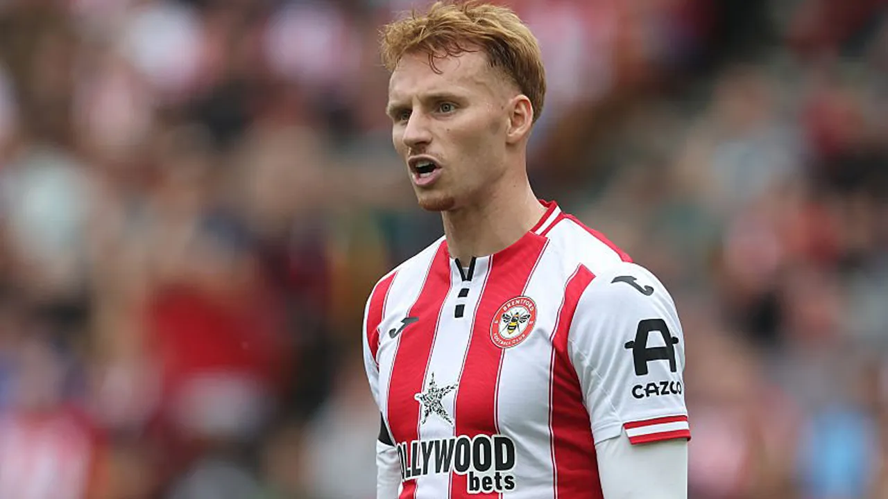 Sepp van den Berg. (Foto: Rob Newell - CameraSport)