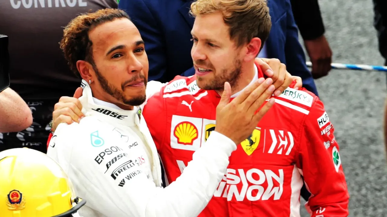 Dari Rival Jadi Sahabat, Lewis Hamilton Ceritakan Hubungannya dengan Vettel