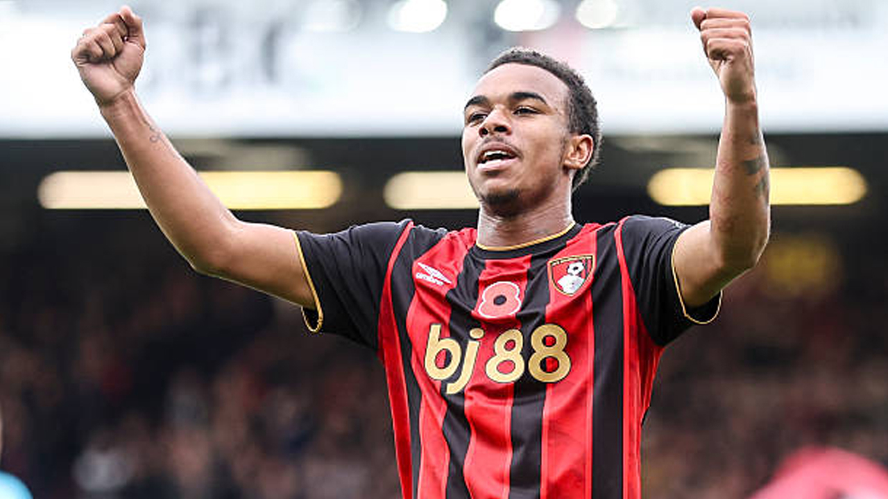 Seorang Finisher Sejati, Eli Junior Kroupi Dapat Sanjungan Andoni Iraola