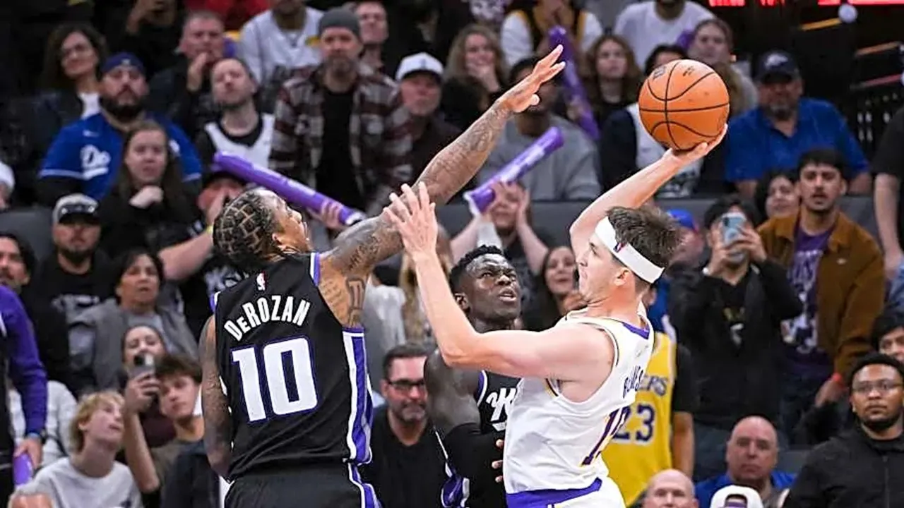 DeMar DeRozan Protes Usai Reaves Dapat 46 Lempran Bebas