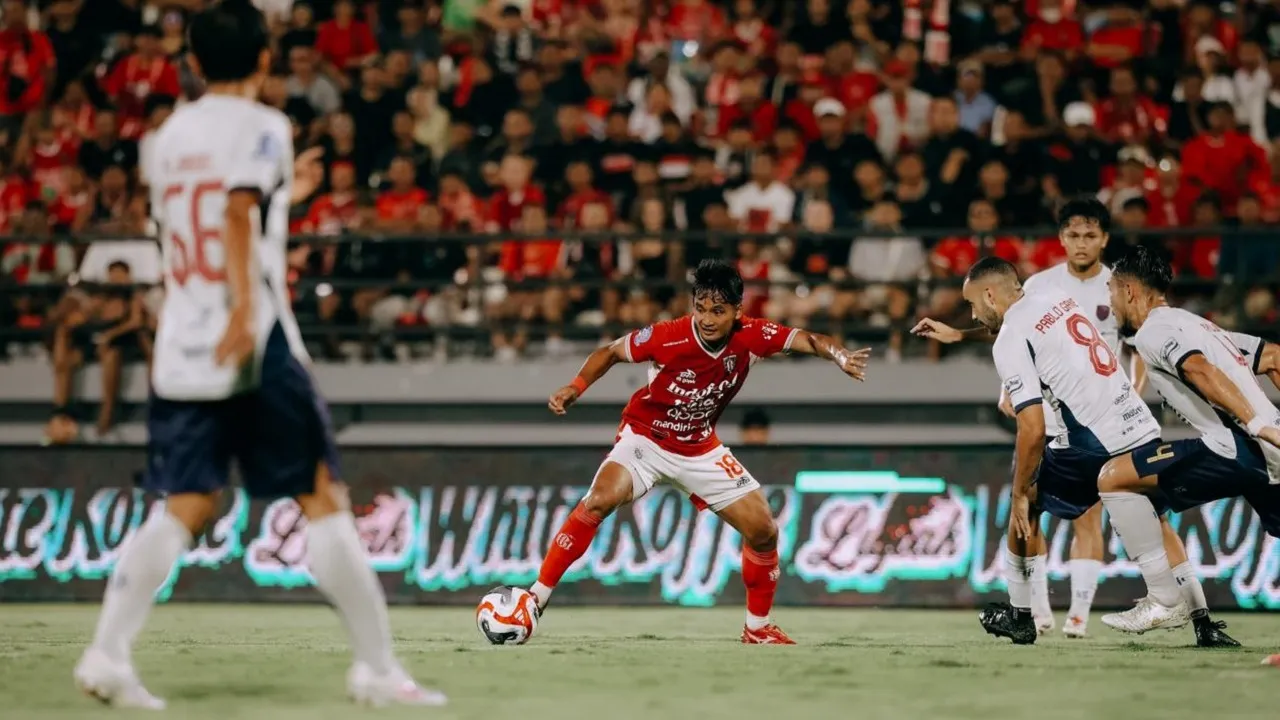 Gelandang Bali United, Kadek Agung di laga kontra Persita Tangerang/foto dok Bali United
