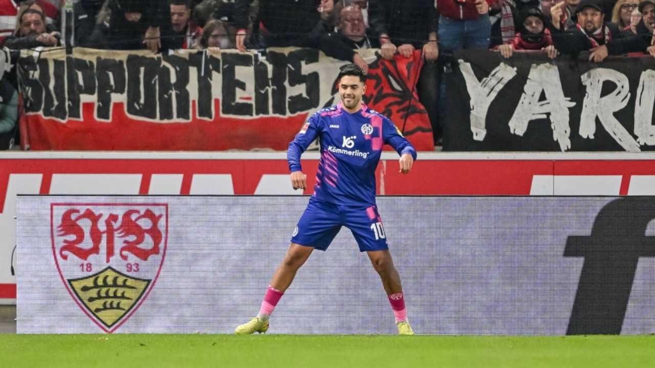 Selebrasi di Depan Pendukung Stuttgart yang Kolaps, Nadiem Amiri Minta Maaf