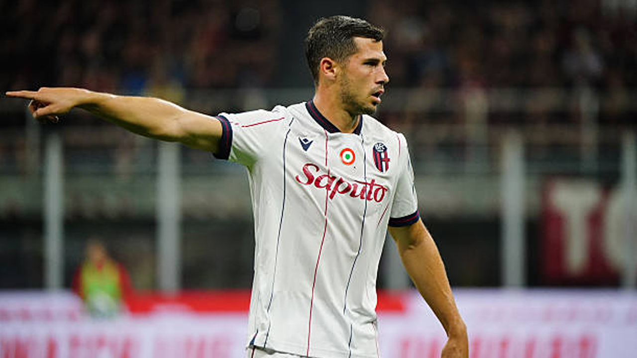 Jauhkan Minat AS Roma, Bologna Ingin Perpanjang Kontrak Remo Freuler