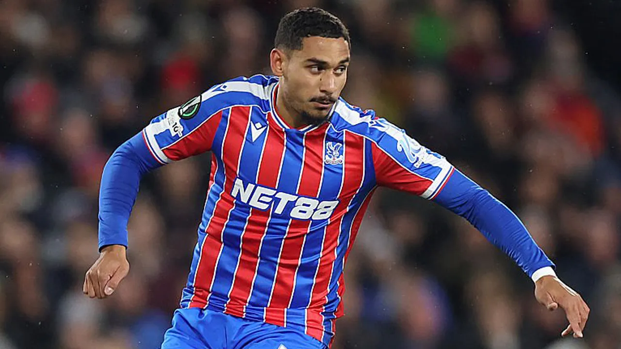 Maxence Lacroix Targetkan Kemenangan Saat Palace Hadapi Liverpool