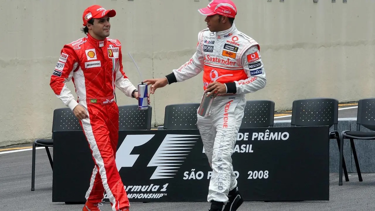 Lewis Hamilton Kembali Jadi Sorotan Usai Massa Ajukan Gugatan Gelar F1 2008