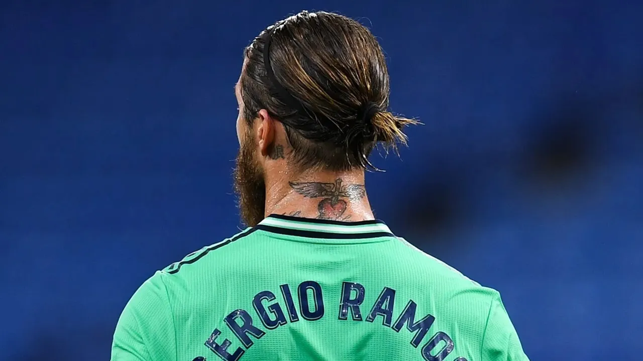 Sergio Ramos Beri Kode Siap Kembali ke Real Madrid