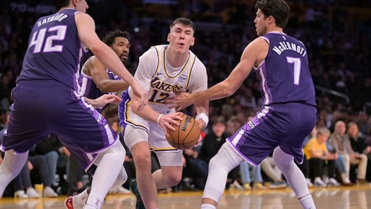 Jake LaRavia Lega Lakers Kembali ke Jalur Kemenangan