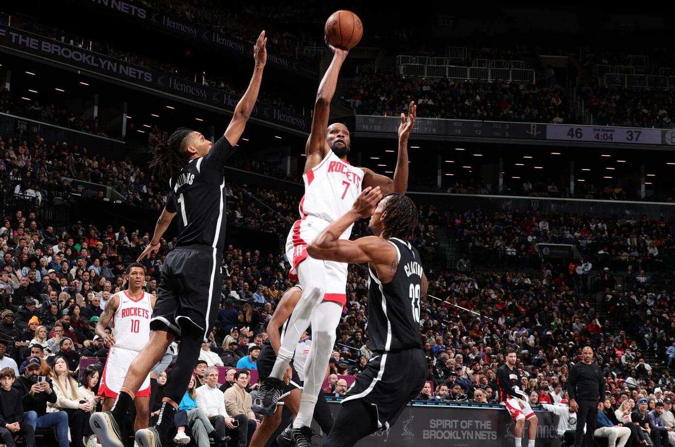 Rockets Taklukkan Nets, Dipimpin Durant dan Thompson