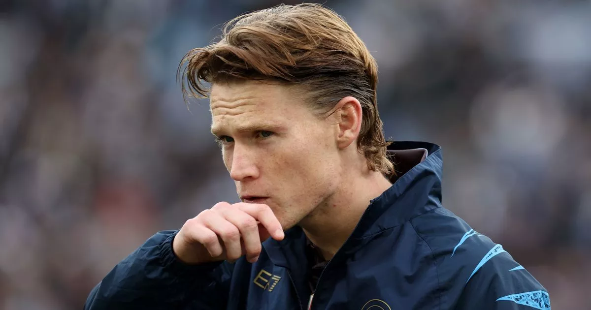 Napoli Tegaskan Posisi McTominay di Tengah Rumor Transfer