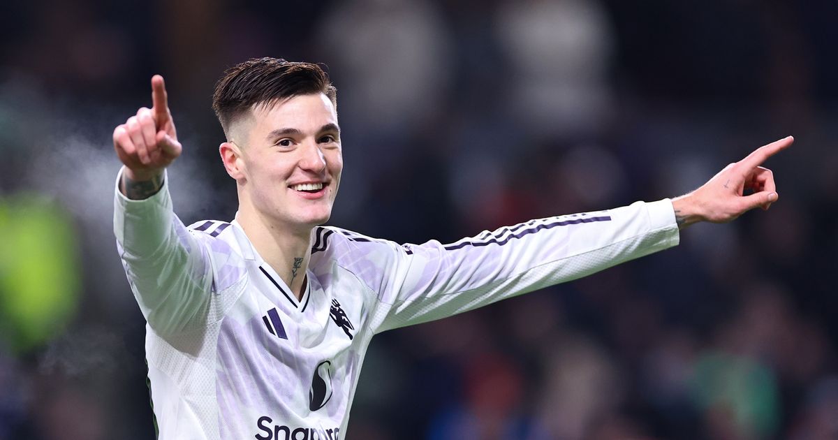 Benjamin Sesko Buktikan Kemampuan Berkat Sesi dengan Fletcher