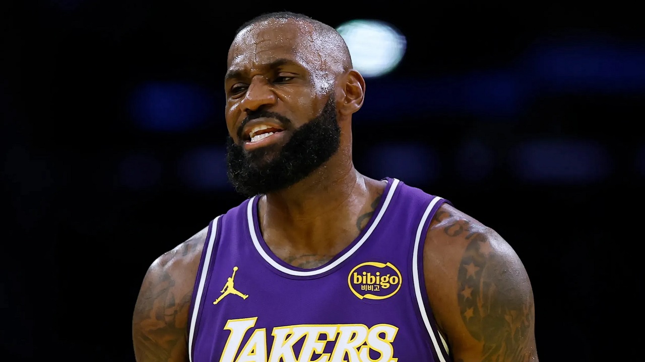 Doc Rivers Terkesan Lihat LeBron James Tetap Produktif di Usia Senja