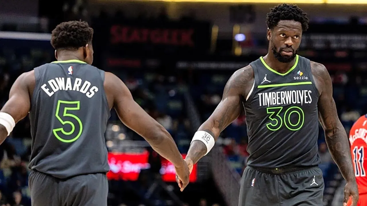 Anthony Edwards Terkesan dengan Penampilan Randle Usai Hentikan Wembanyama