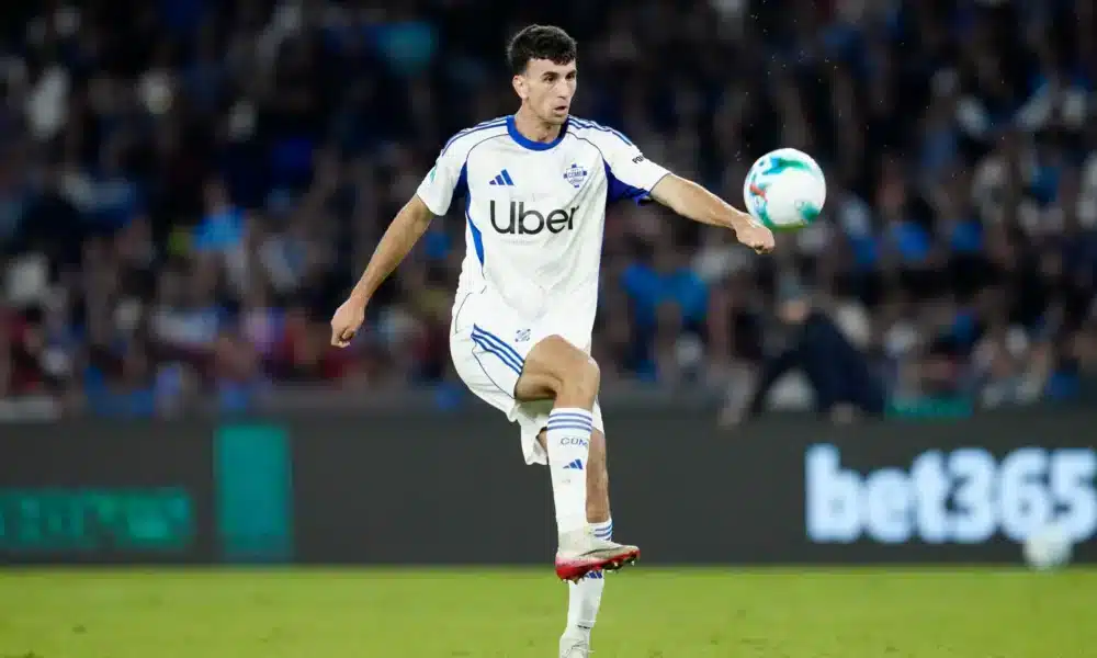 Chelsea Bersaing Rekrut Bek Tengah Como, Jacobo Ramon