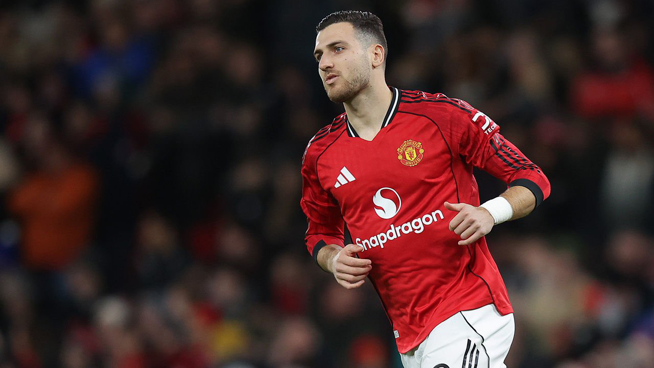 Diogo Dalot Kecewa Berat Usai MU Tersingkir dari Piala FA