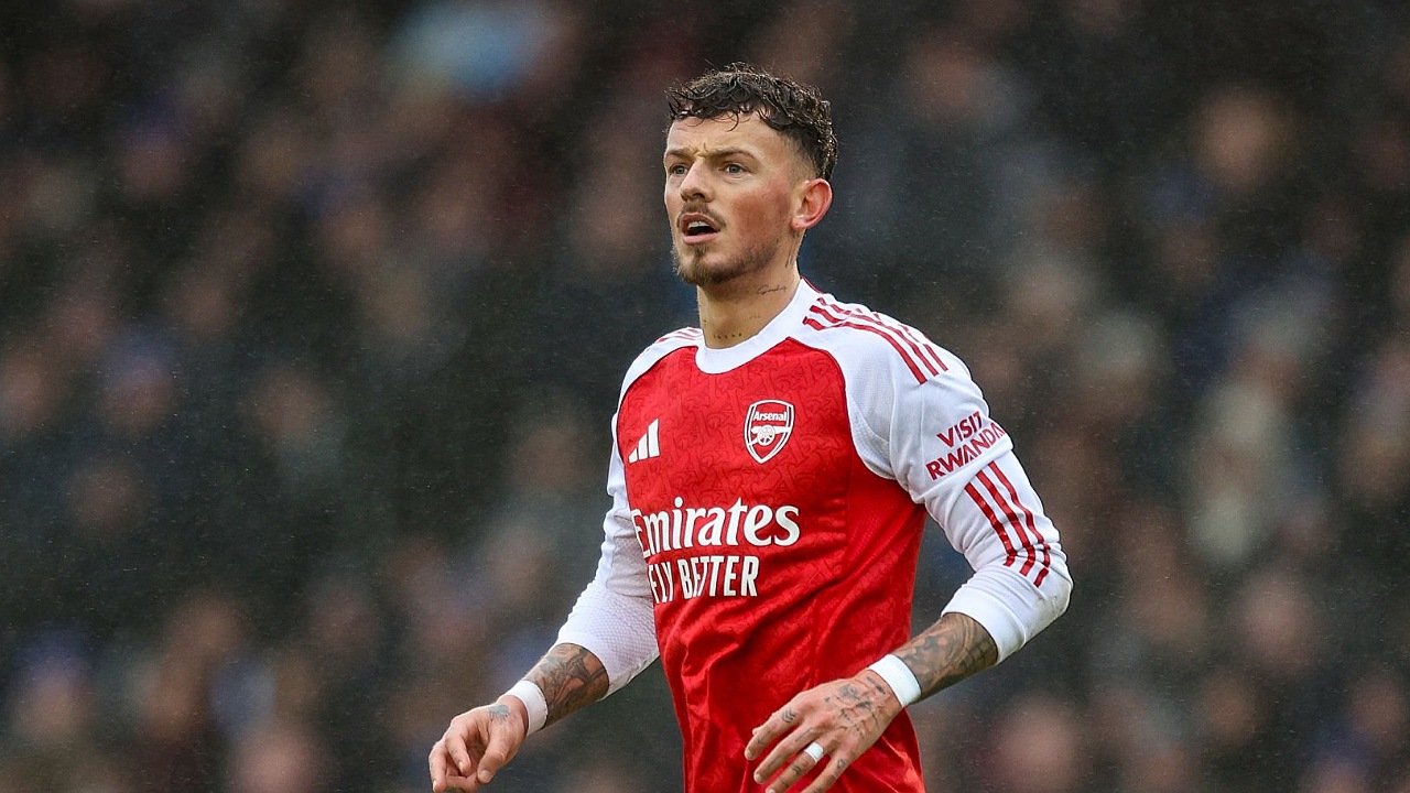 Everton Tertarik Rekrut Ben White, Arsenal Diprediksi Tutup Pintu