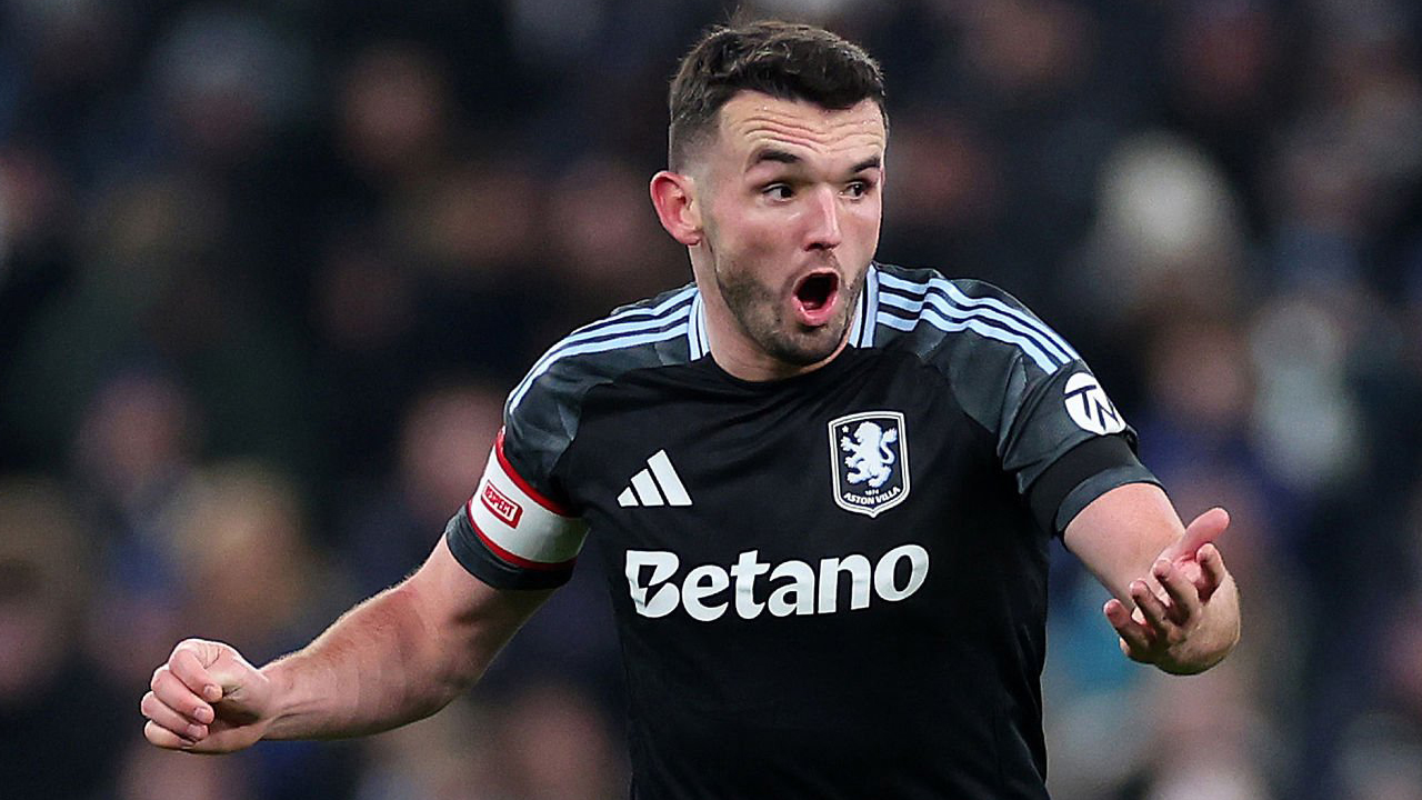 John McGinn Puji Performa Villa Usai Singkirkan Spurs dari Piala FA