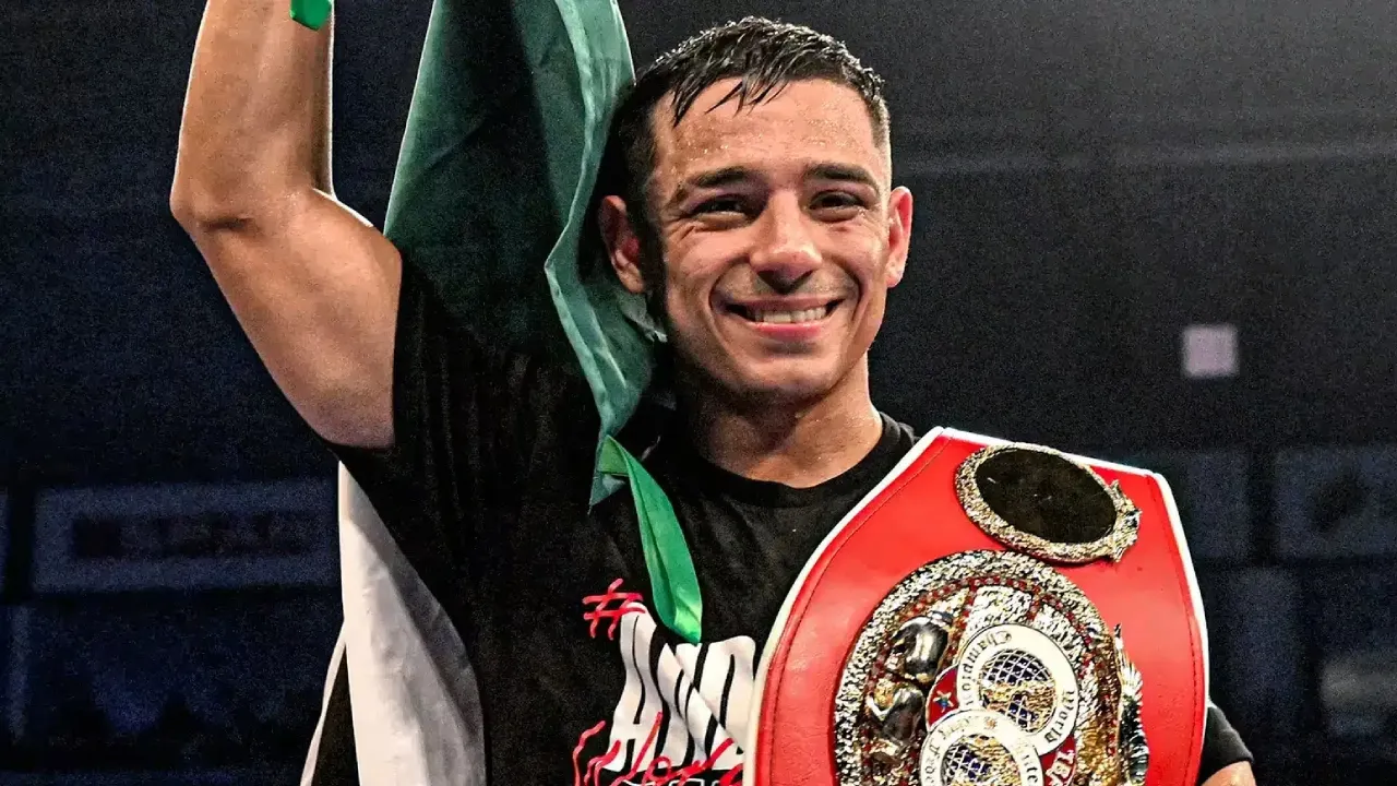 Dengan pengalaman, daya tahan mental, dan ambisi besar, Luis Alberto Lopez tampaknya siap kembali mengguncang peta tinju dunia. (Foto: Fight TV)