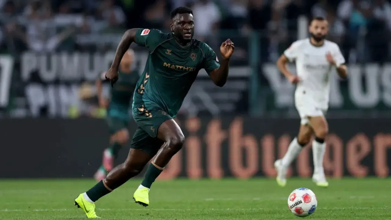 Victor Boniface (Sumber: Lars Baron/Getty Images)