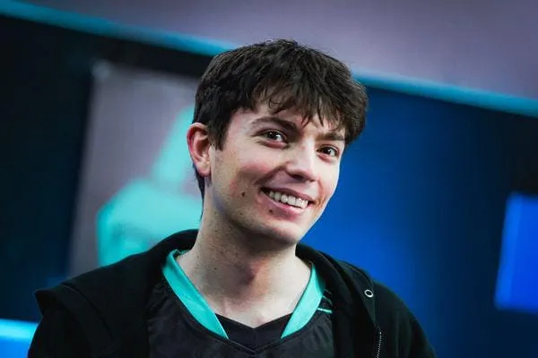 Aurora TR Kalahkan Evil, Split Mid Jadi Kunci Kemenangan - sumber: (ggwp)