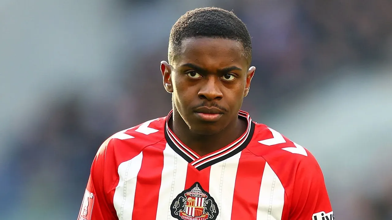 Noah Sadiki dipuji manajer Sunderland, Regis Le Bris. (Foto: Chris Brunskill/Fantasista/Getty Images)