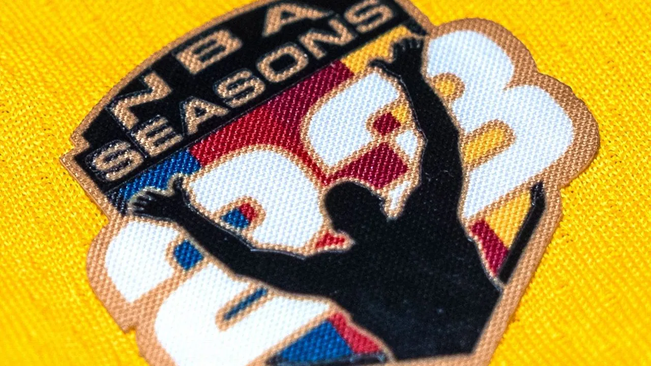 Patch ini akan dikenakan LeBron James sepanjang sisa 46 pertandingan musim reguler. (Foto: ESPN)
