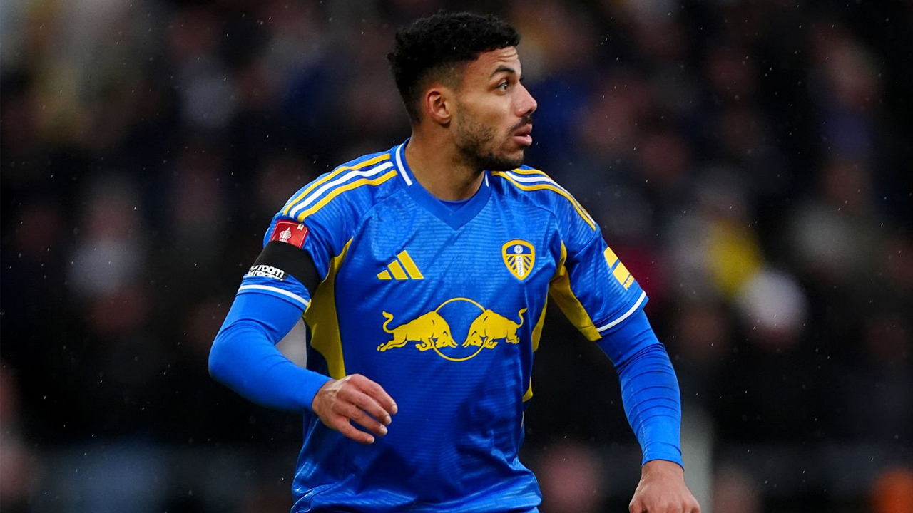 Leeds Pastikan Tiket ke Putaran Keempat Piala FA, James Justin Bahagia
