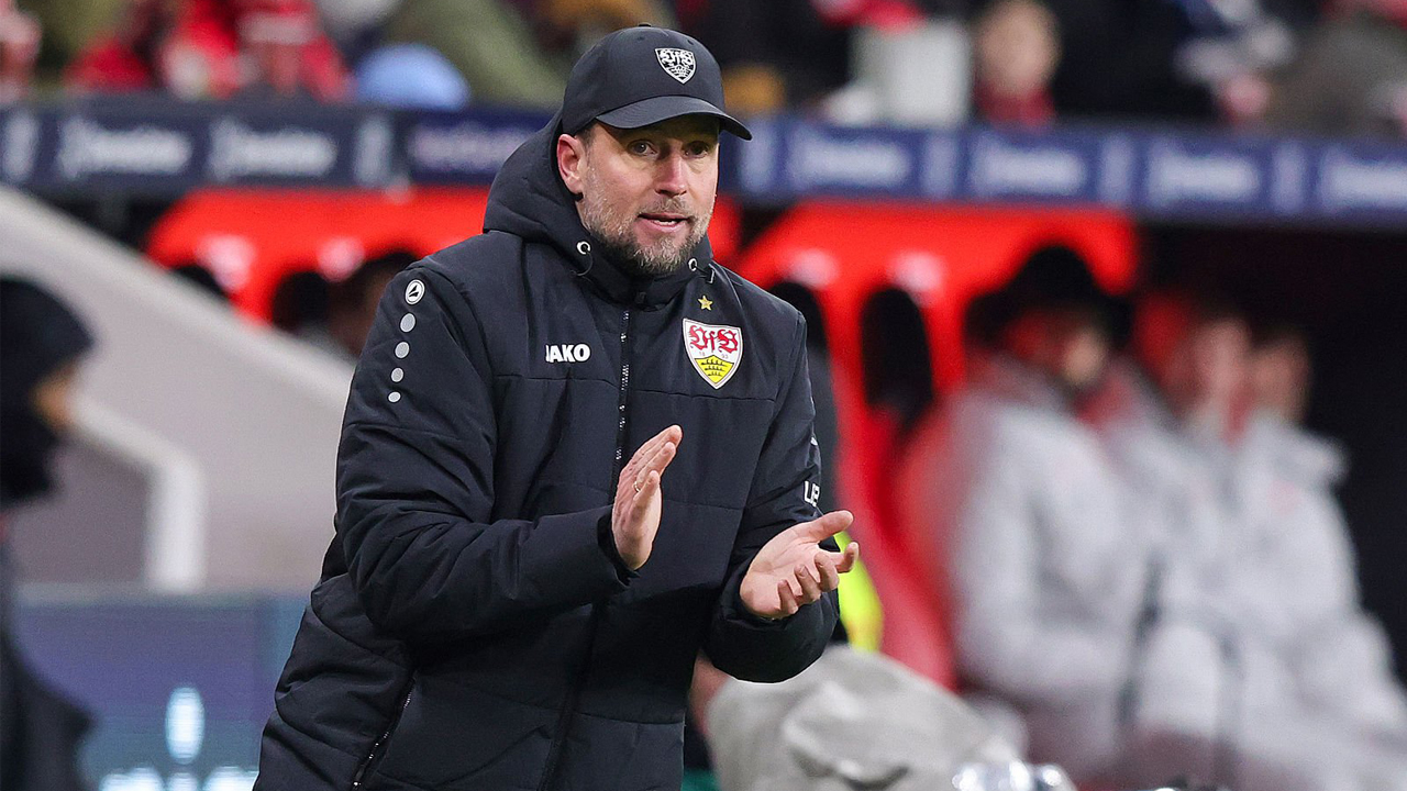 Sebastian Hoeness Minta Stuttgart Fokus Saat Hadapi Frankfurt