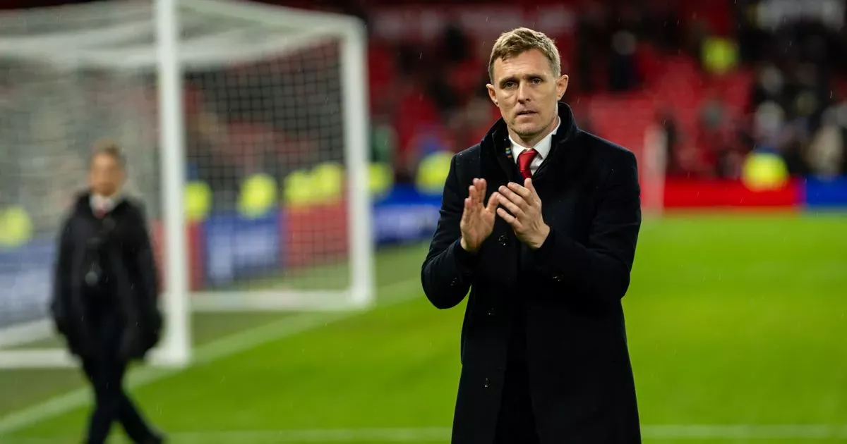 Darren Fletcher Kembali Pimpin Tim U-18 Manchester United - sumber: (manchestereveningnews)