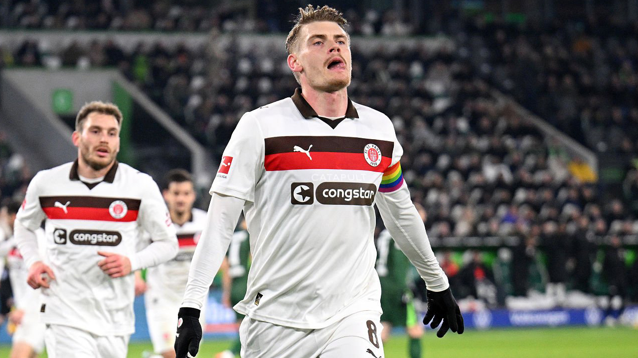 Eric Smith Ungkap Sebab Kekalahan St. Pauli di Markas Wolfsburg