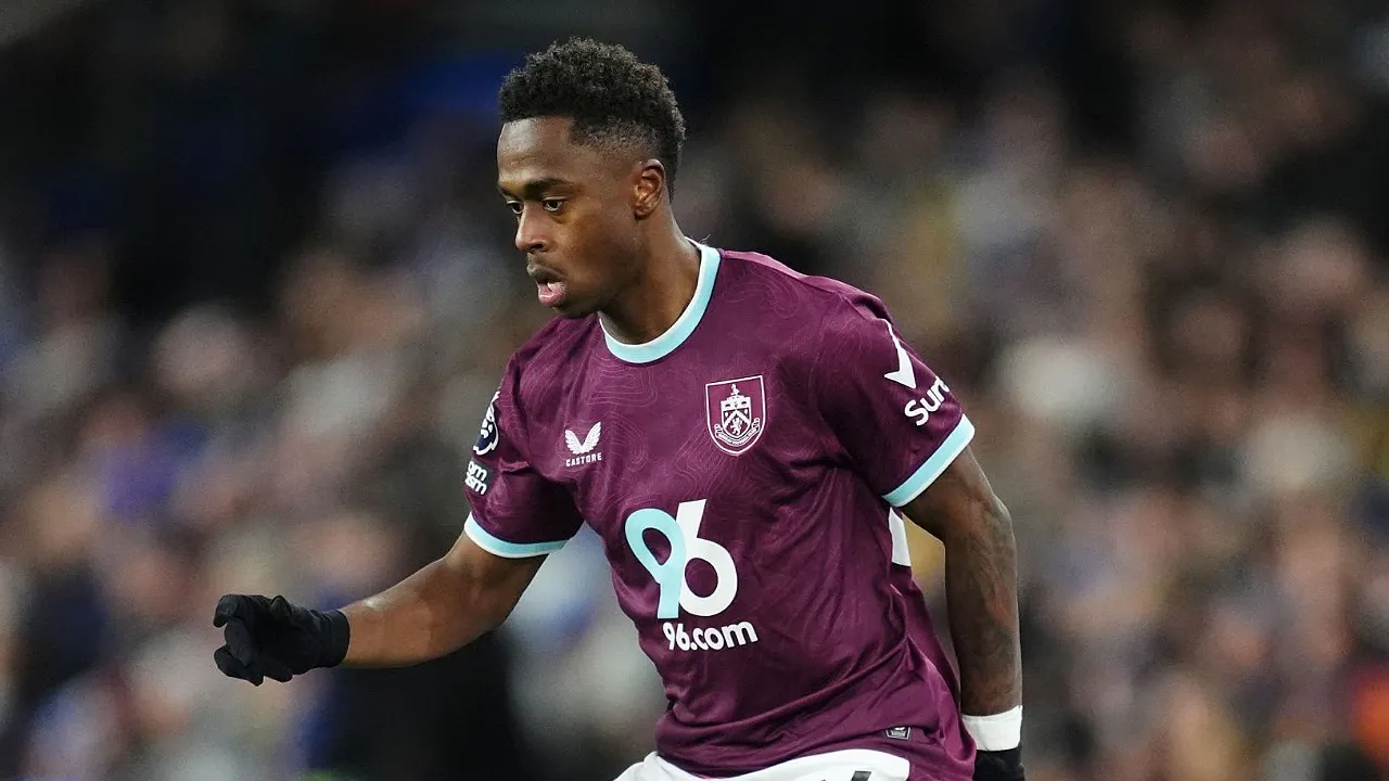 Jaydon Banel dipuji manajer Burnley, Scott Parker. (Foto: Adam Davy/PA Images via Getty Images)