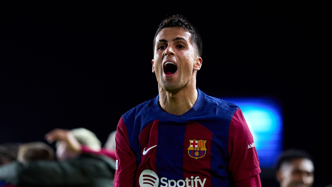 Joao Cancelo Resmi Didaftarkan Barcelona di La Liga