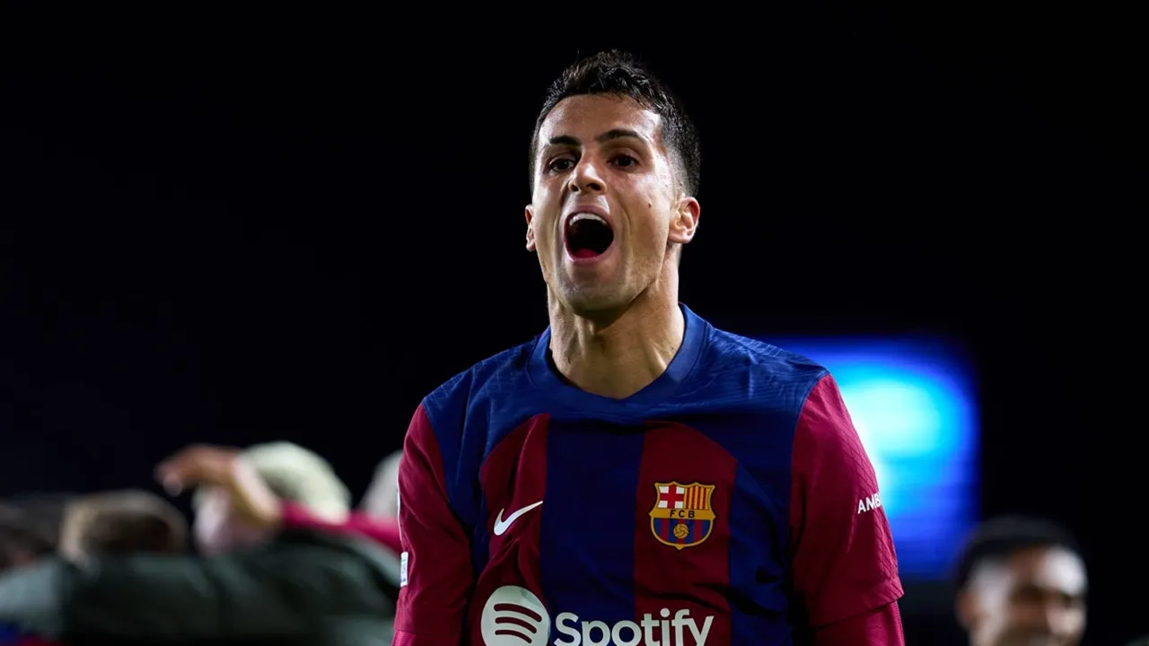 Joao Cancelo Resmi Didaftarkan Barcelona di La Liga