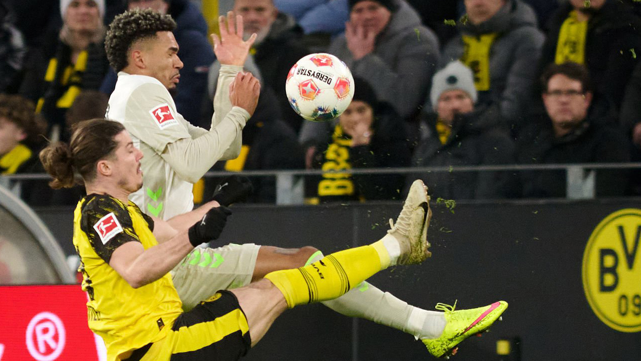 Justin Njinmah Kecewa Bremen Kalah Telak di Markas Dortmund