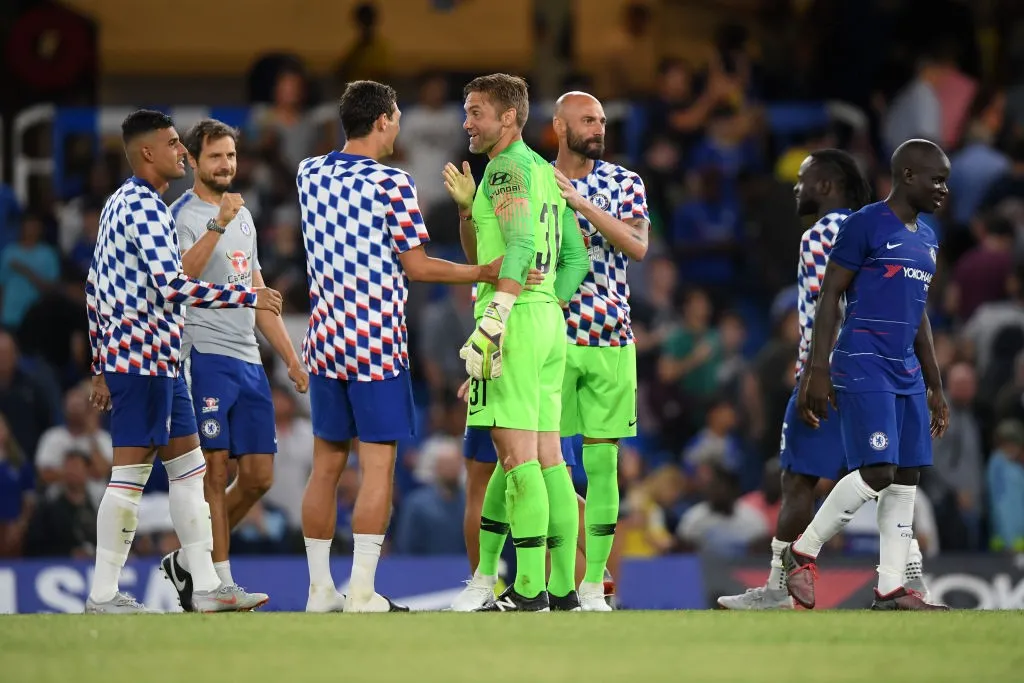 Eks Chelsea Kritik Sanchez: Kurang Pasti Saat Menguasai Bola - sumber: (chelseanews)