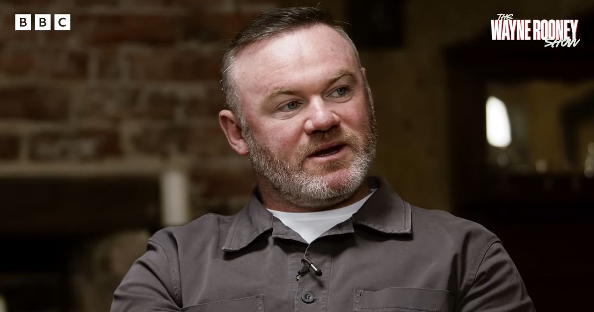 Rooney Sarankan Carrick Segera Rekrut Pemain Potensial