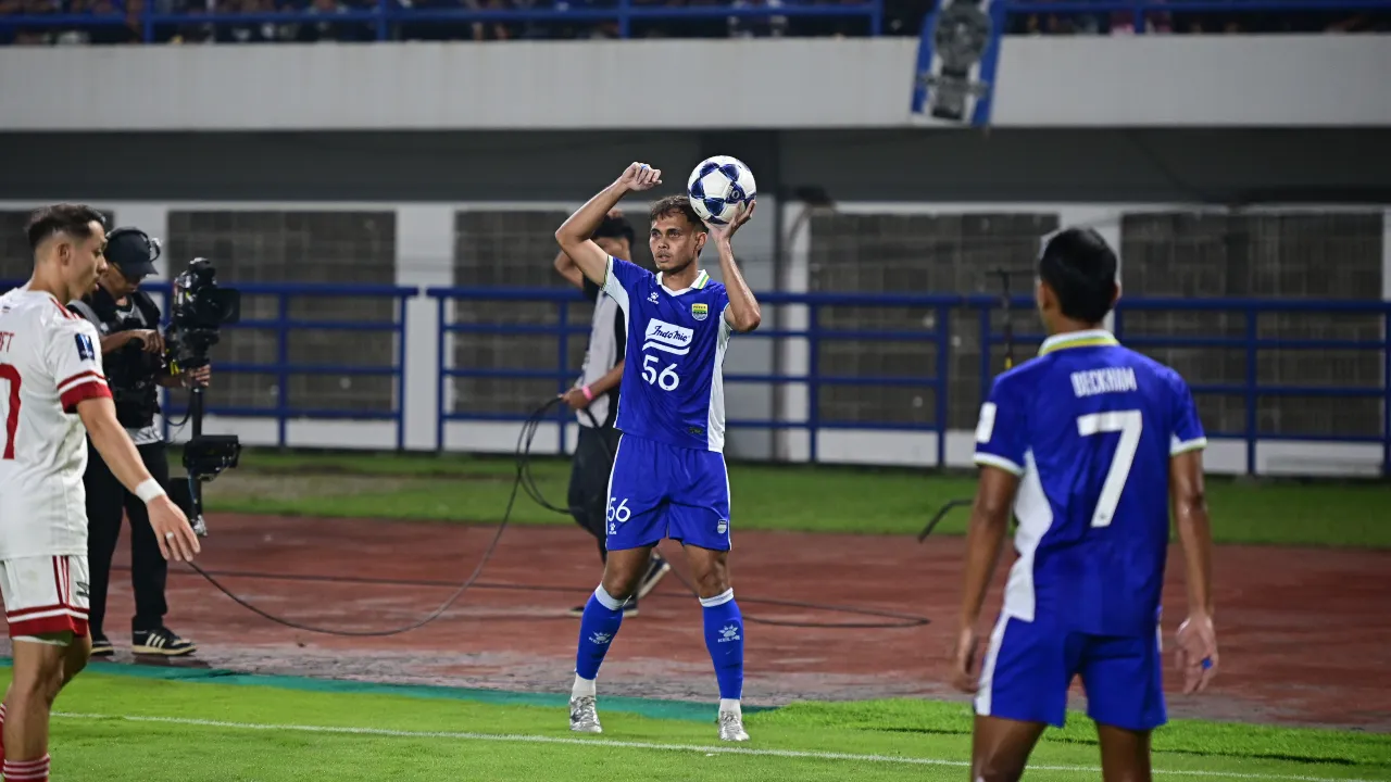 Bek kiri Persib, Rezaldi Hehanussa