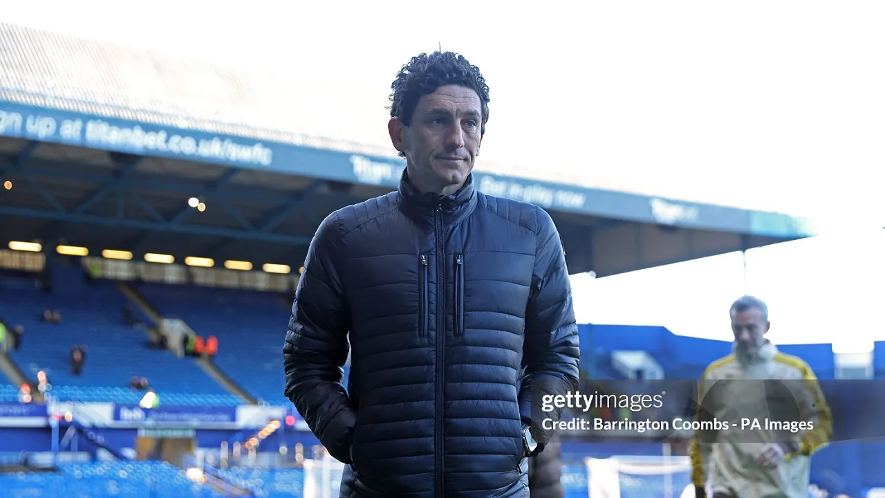 Manajer Brentford, Keith Andrews. (Foto: Barrington Coombs/PA Images via Getty Images)