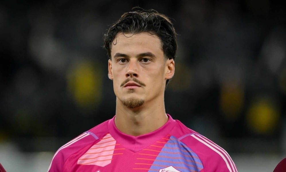 Man Utd Incar Mile Svilar dari Roma pada Bursa Transfer