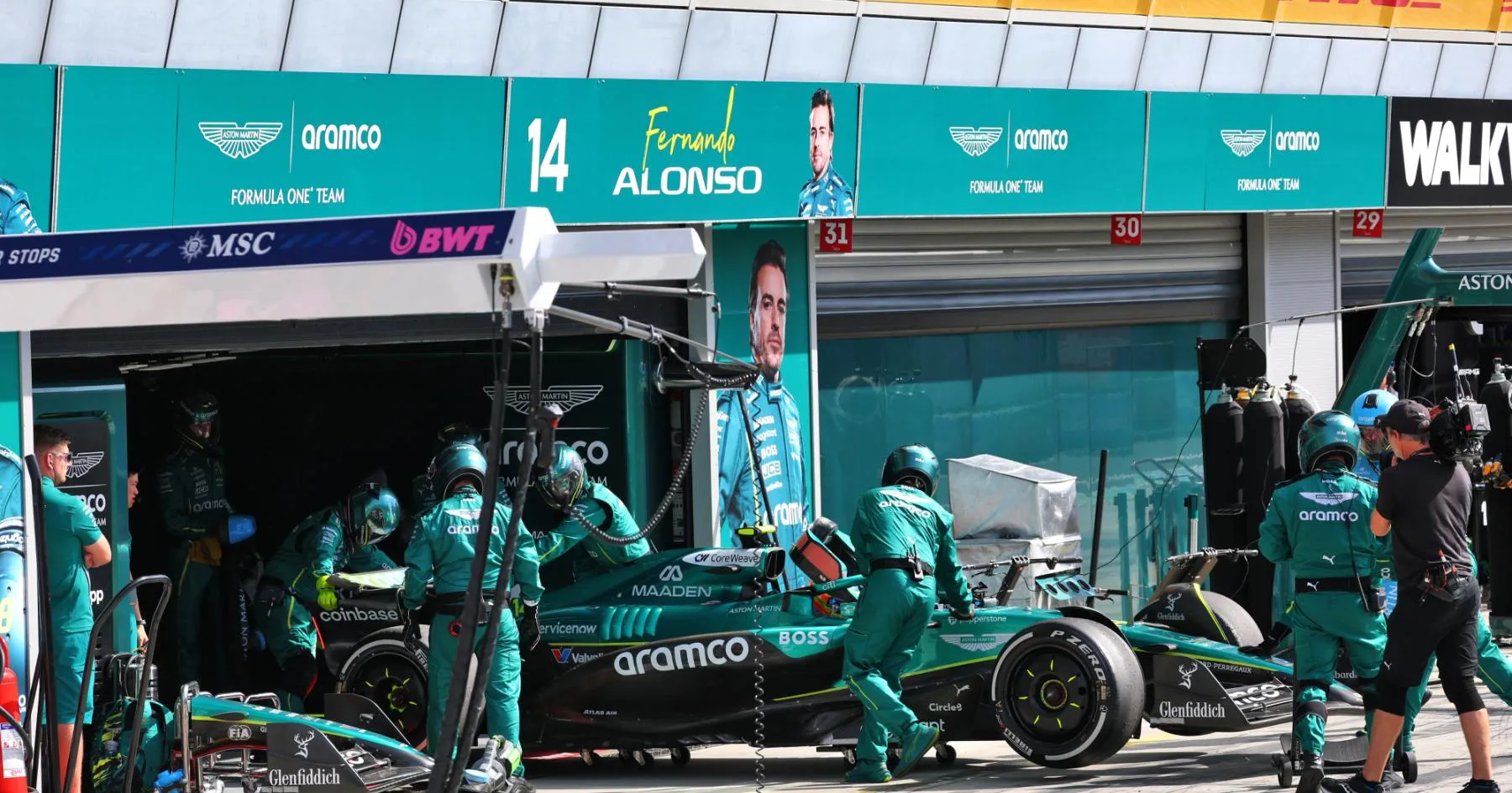 Pembalap Aston Martin Soroti Pentingnya Evolusi di F1 2026 - sumber: (racingnews365)