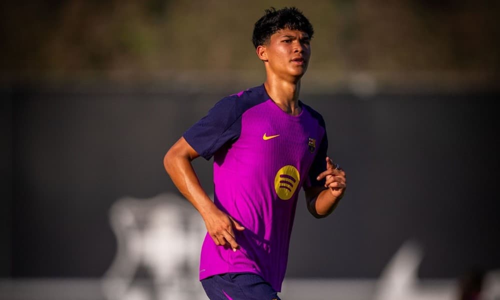 Chelsea Bersaing Gaet Bintang Barcelona Dro Fernandez