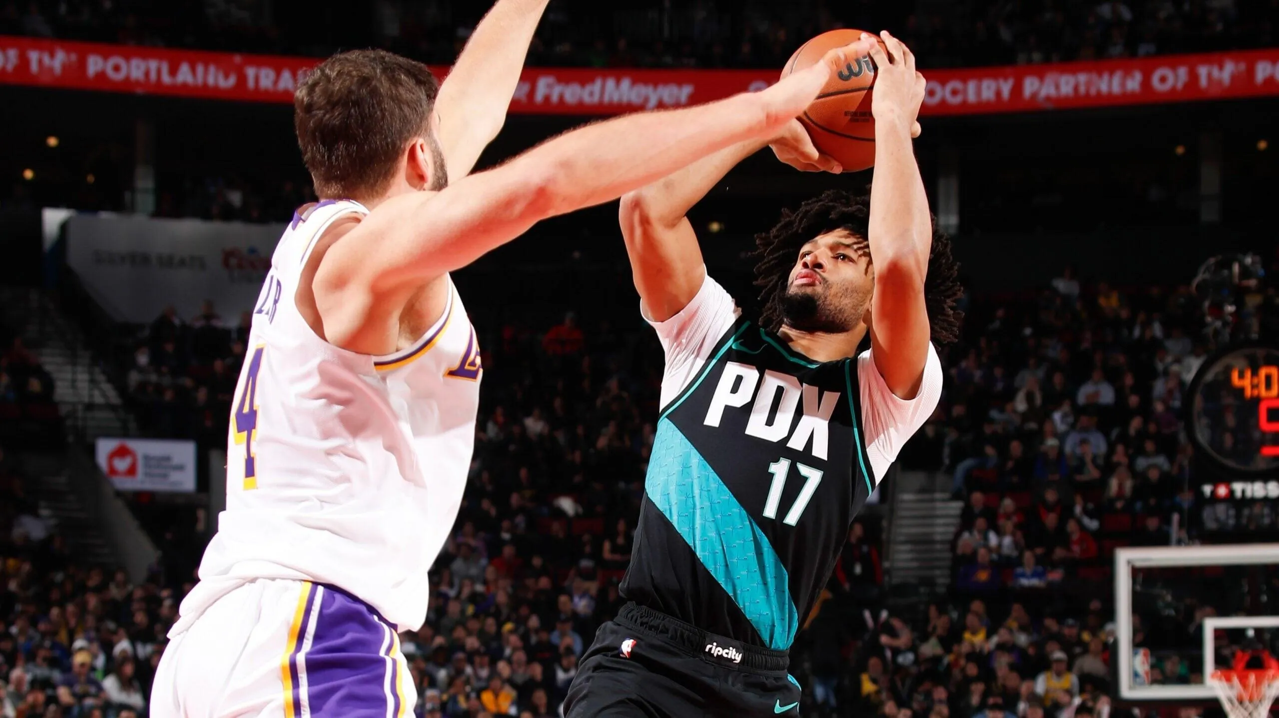 Lakers Kalah 116-132 dari Blazers Tanpa Luka Doncic - sumber: (mainbasket)