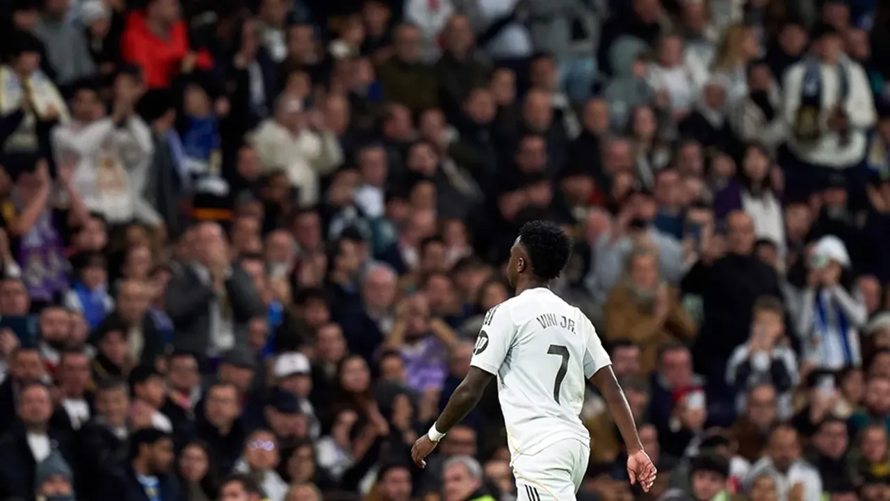 Vinicius Jr Masih Abu-abu Masa Depannya di Real Madrid