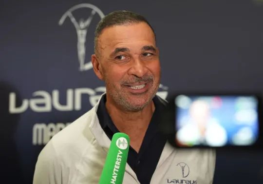 Ruud Gullit Ragukan Chelsea untuk Perkembangan Jorrel Hato